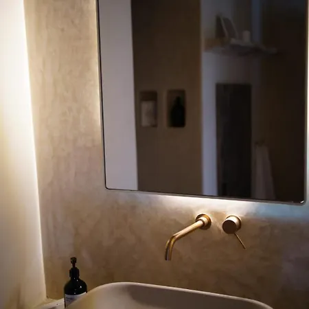 Lanime - Bed In Sogliano Cavour